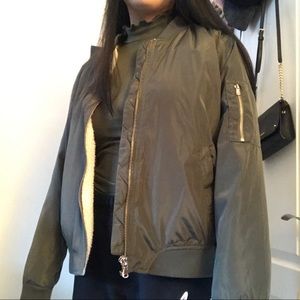 Army Green Bomber Jacket Fleece Lined 🍒